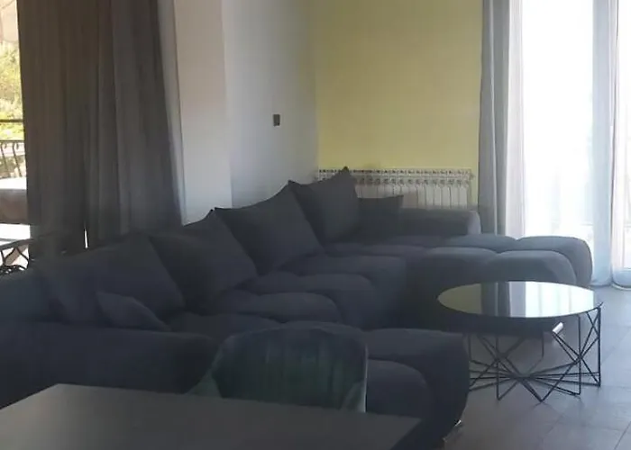 皮耶罗公寓酒店